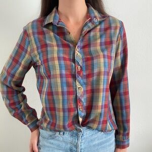 Vintage plaid flannel button up collared women’s shirt long sleeve medium